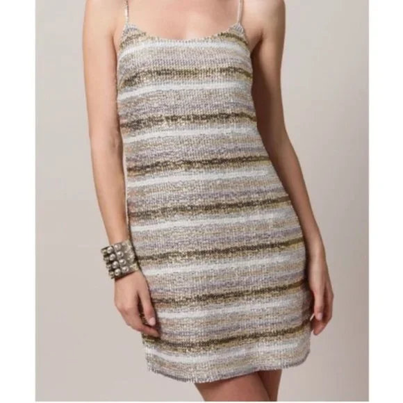 green emerald velvet dress Alice + Olivia Alisa Dress in Blush Kiss